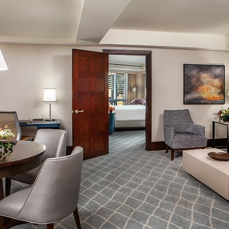 Intercontinental Boston By Ihg Hotel Екстериор снимка A suite at The Westin