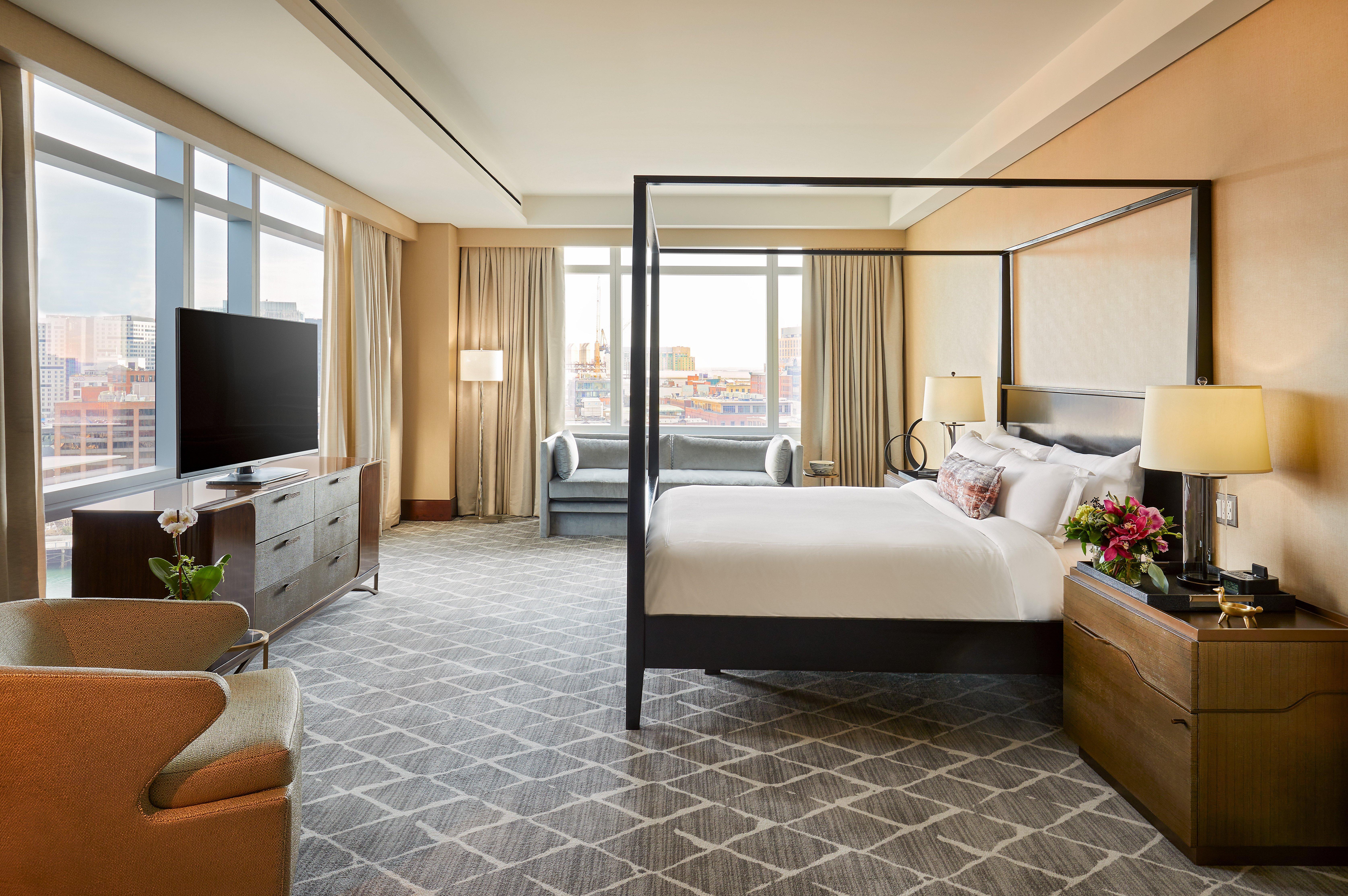 Intercontinental Boston By Ihg Hotel Екстериор снимка A bedroom at the Mandarin Oriental Washington DC