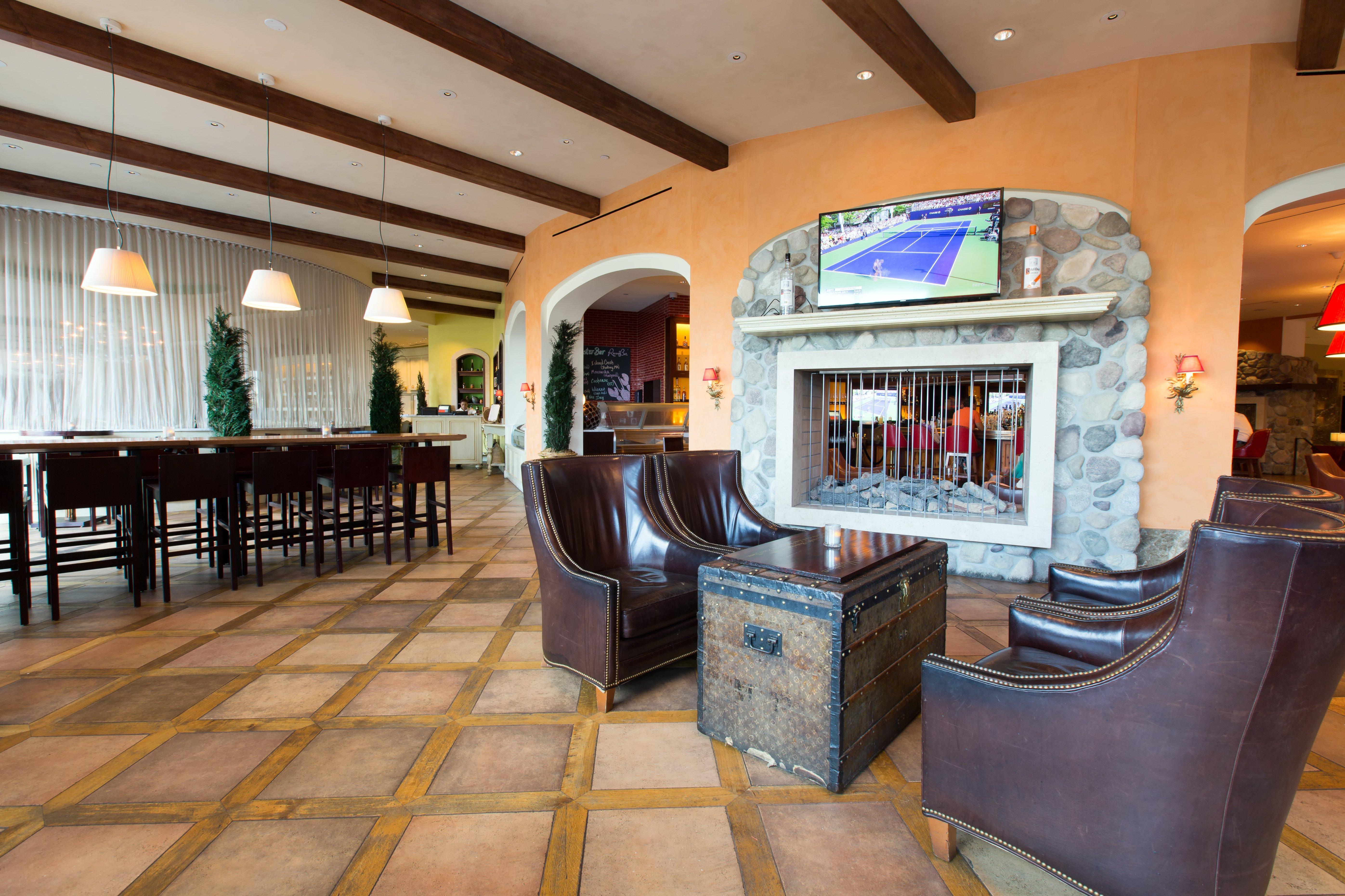 Intercontinental Boston By Ihg Hotel Екстериор снимка The lounge at the airport